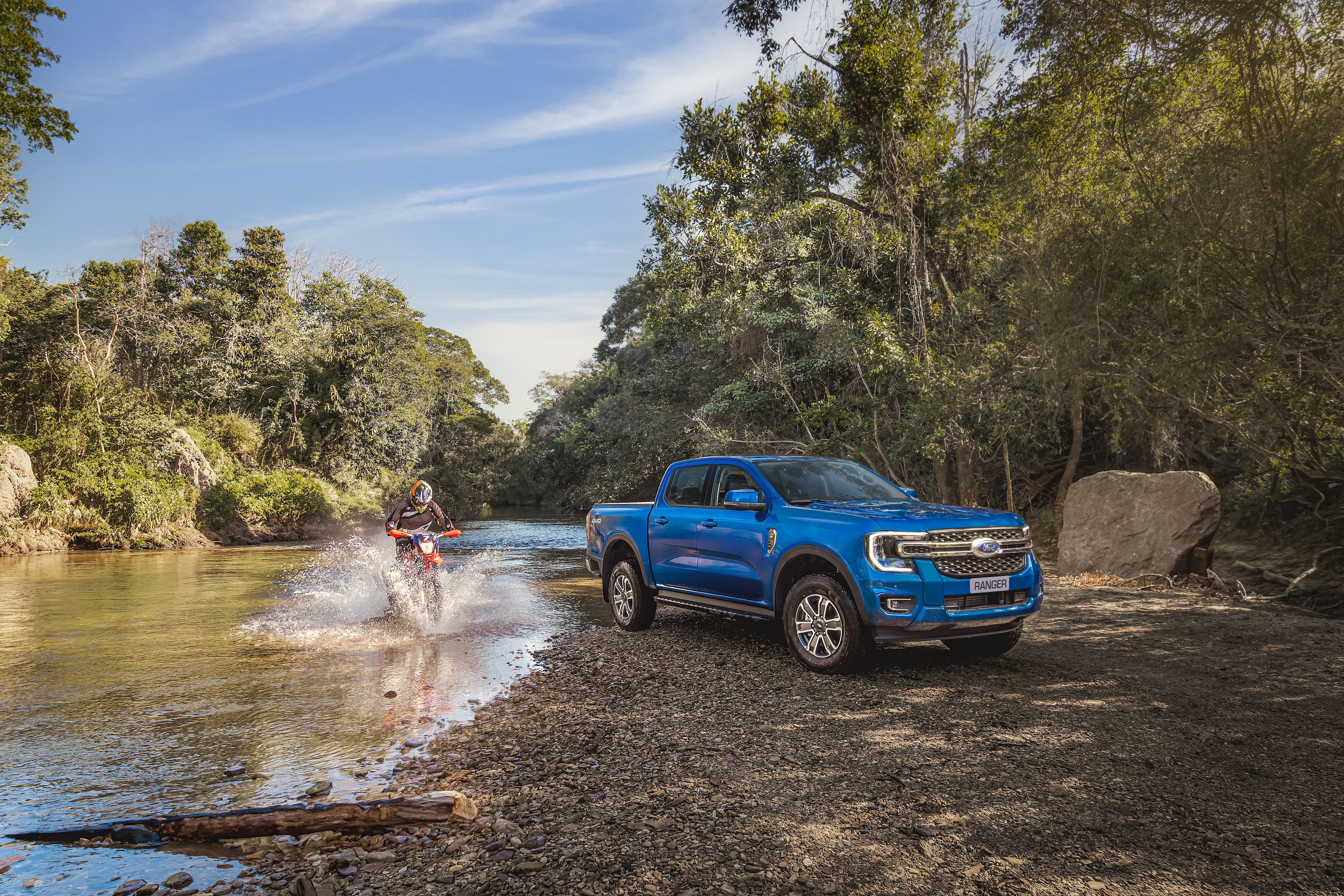 Ford Ranger com motor V6